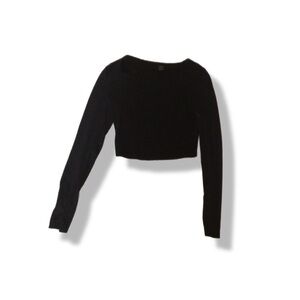 Black Long Sleeve Crop Top